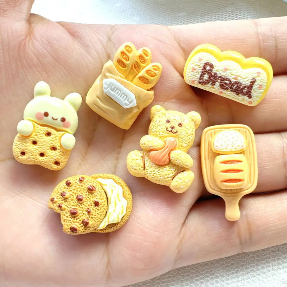 Christmas Craft Embellishment - Kawaii Mini Reçine Ayı Şeklinde Ekmek