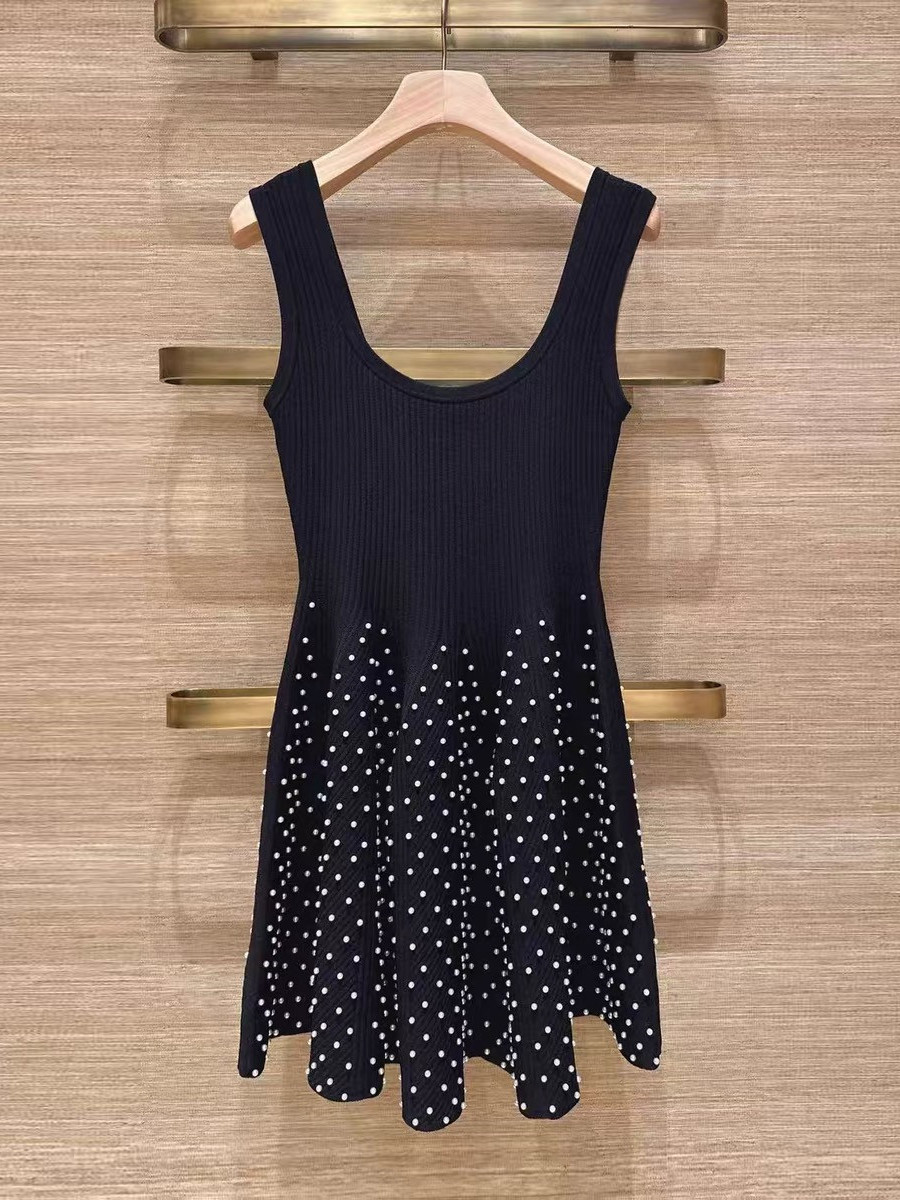 Embellish Knit - Şık Örme Yelek Elbise Kadın Modası
