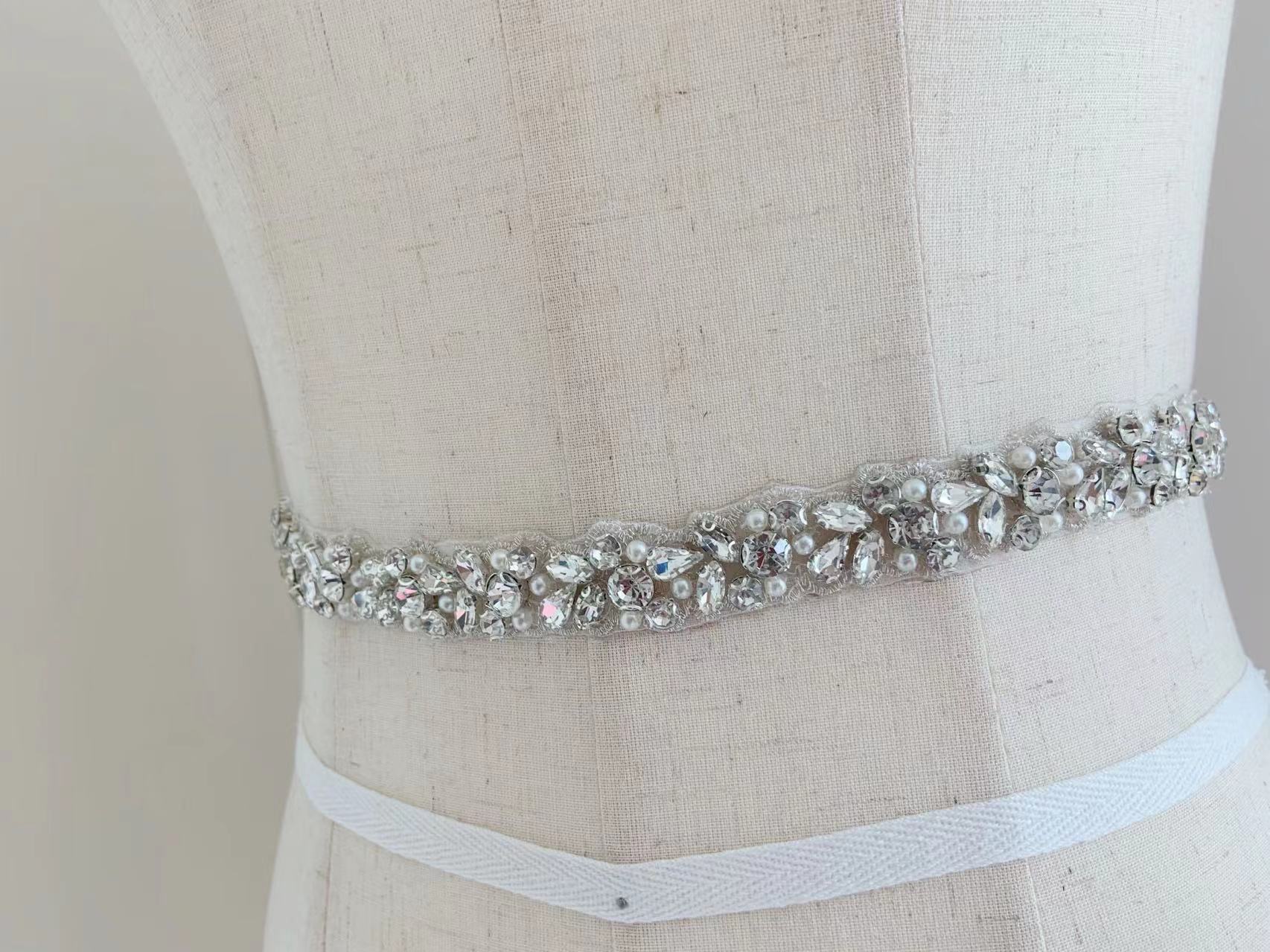 1 Yard/5 Yards Gümüş Kristal İ - Sew On Rhinestone incelemesi ve fiyatı